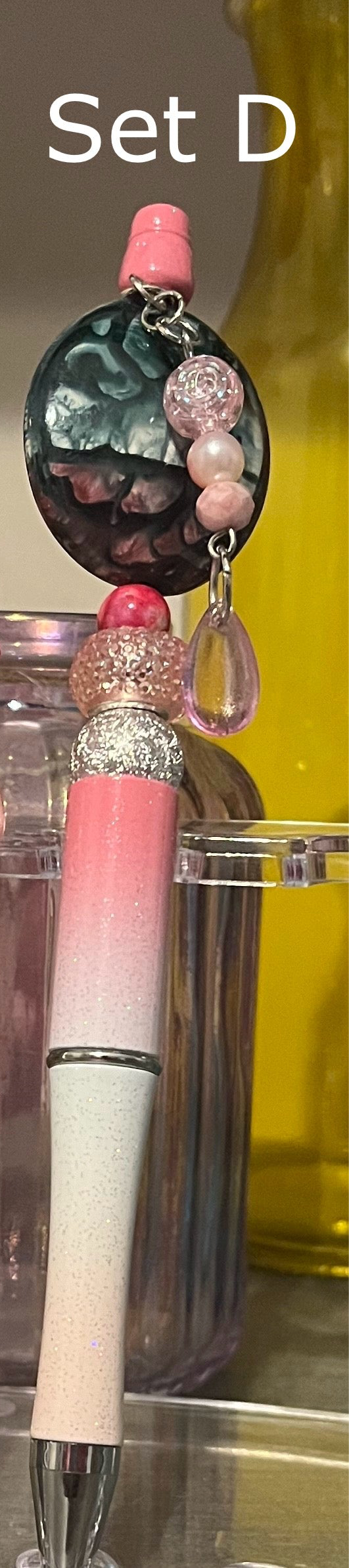 Glitter Pink-White-Light Pink Ombré Beaded Pens