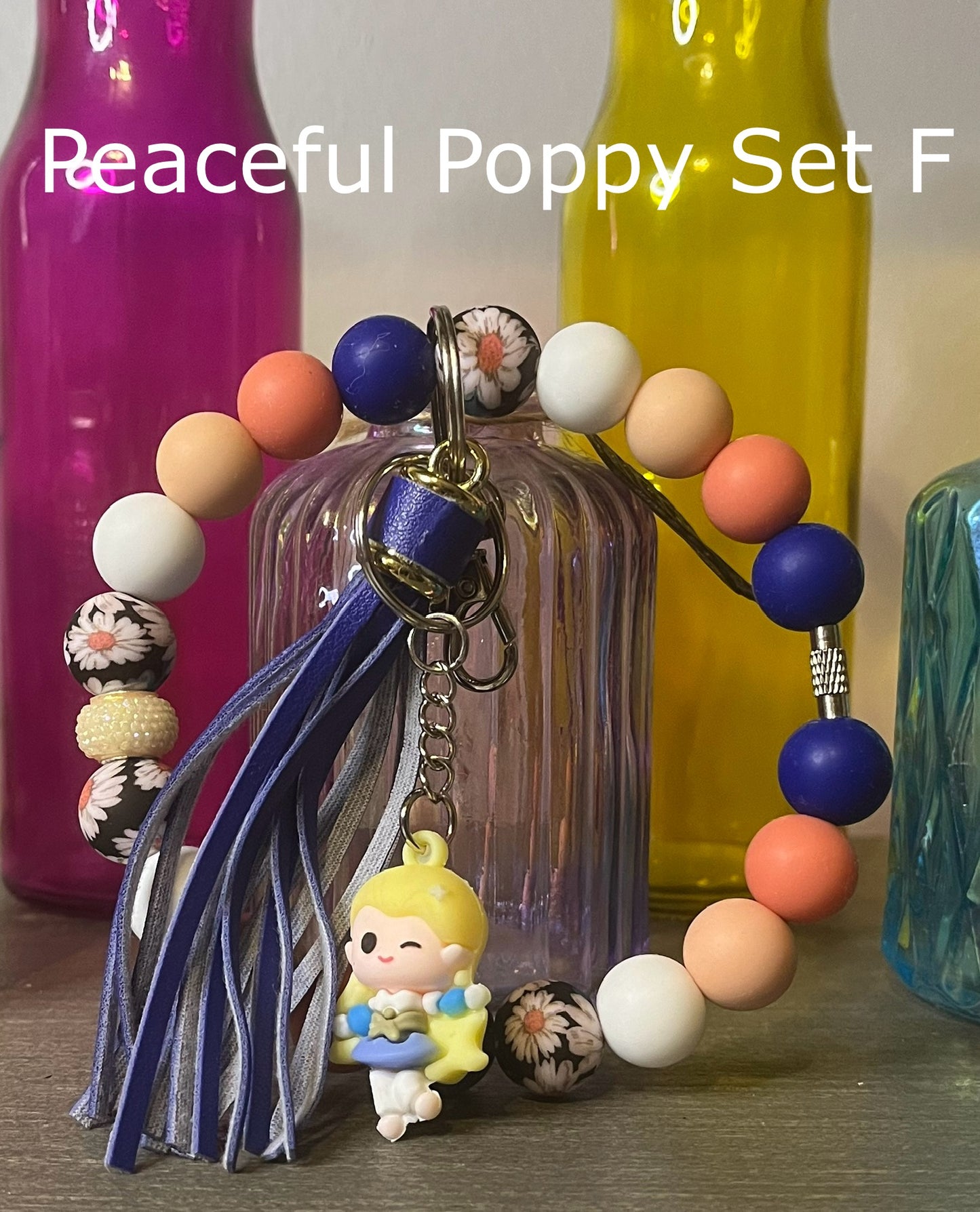 Peaceful Poppy Wristlet Sets