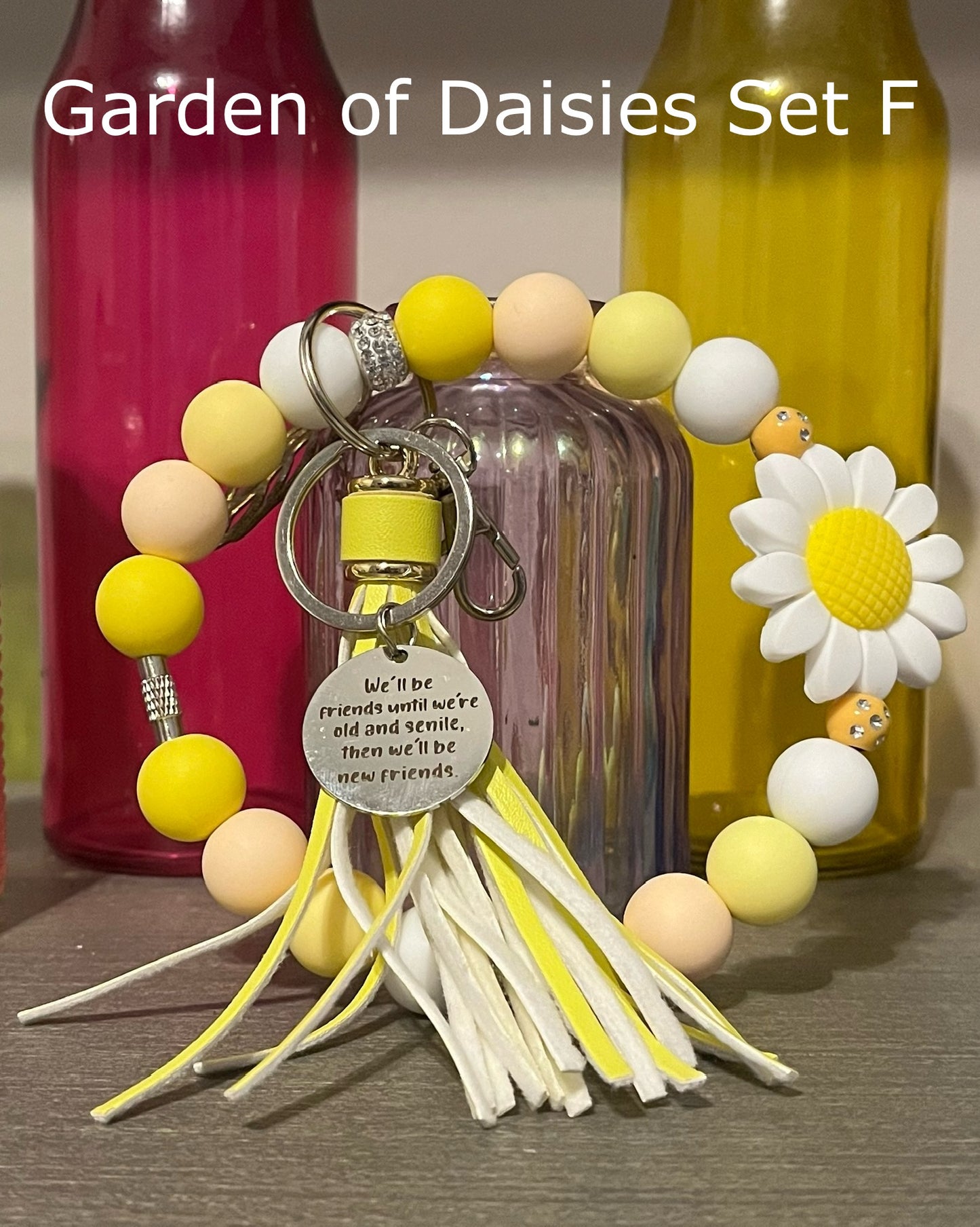 Garden of Daisies Wristlet Sets