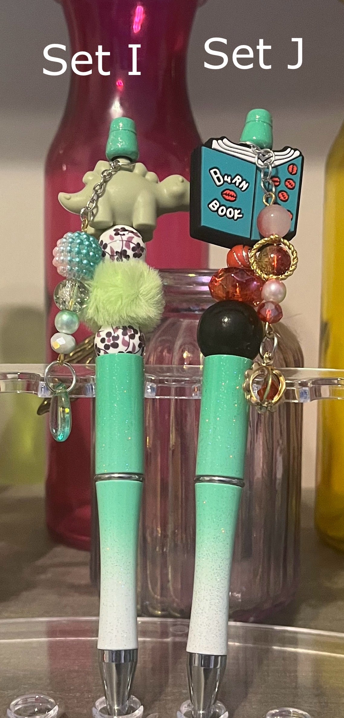 Glitter Mint Green-White Ombré Beaded Pens